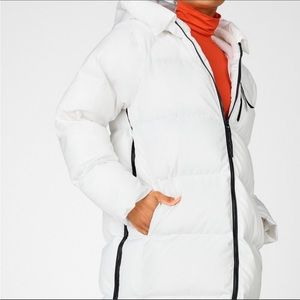 Fabletics Adventure/Bryce White Puffer Coat - Medium